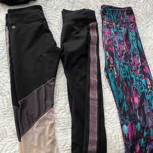 3 pair fabletics leggings